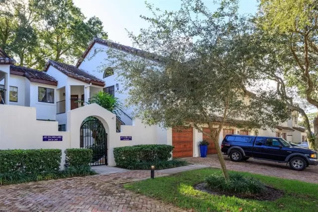 MLS: O5908344 Condo For Sale