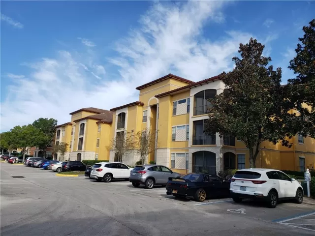 MLS: O5908668 Condo For Sale