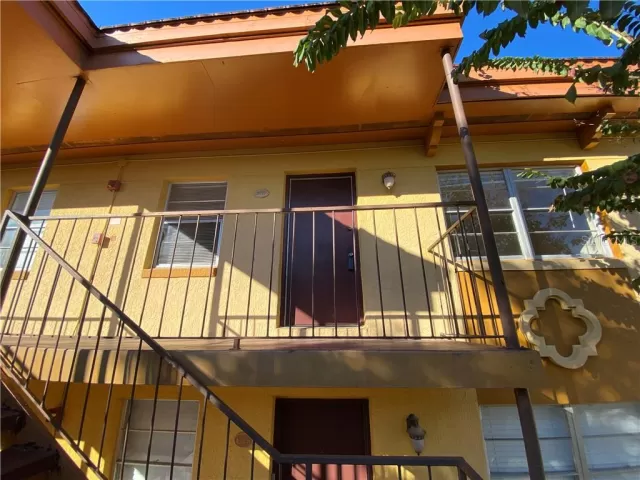 MLS: O5910469 Condo For Sale