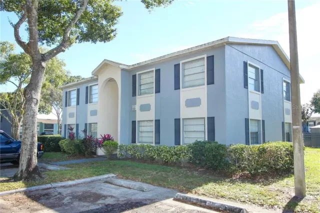 MLS: O5910476 Condo For Sale