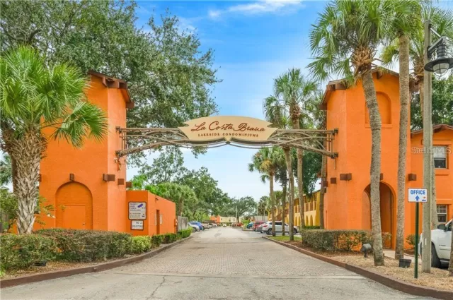 MLS: O5910509 Condo For Sale