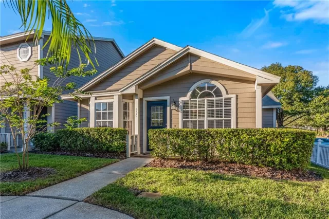 MLS: O5910616 Condo For Sale