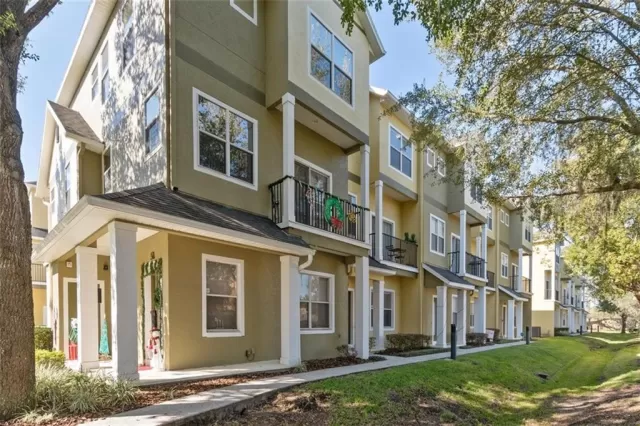 MLS: O5911903 Condo For Sale