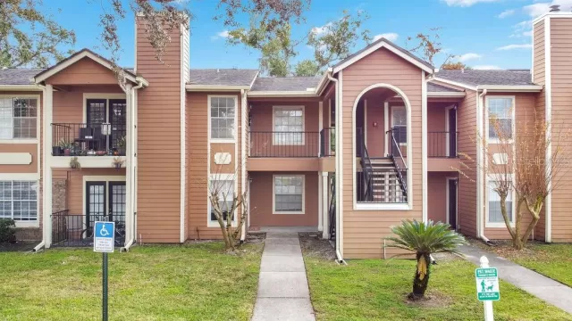 MLS: O5912665 Condo For Sale