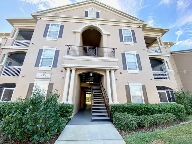 MLS: O5913289 Condo For Sale