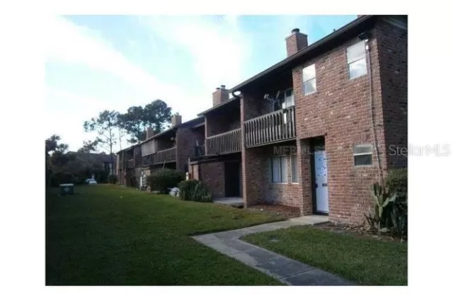 MLS: O5913593 Condo For Sale