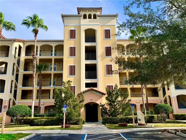 MLS: O5913810 Condo For Sale