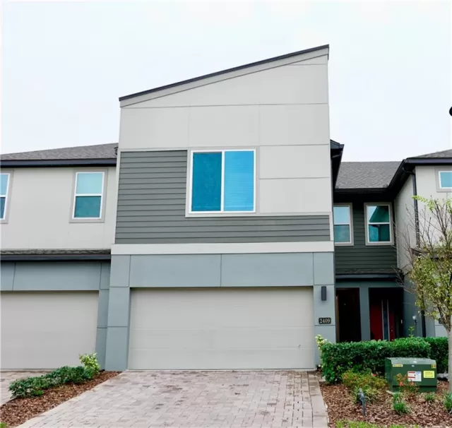 MLS: O5914627 Condo For Sale