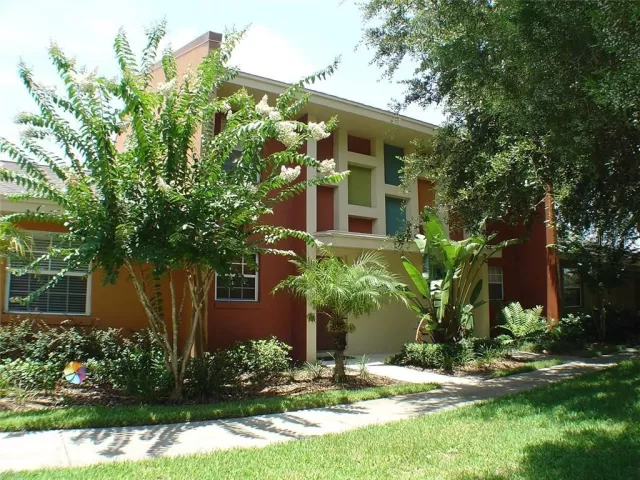 MLS: O5915338 Condo For Sale