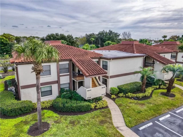 MLS: O5915534 Condo For Sale