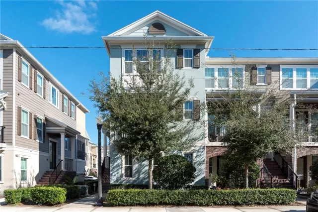 MLS: O5915979 Condo For Sale