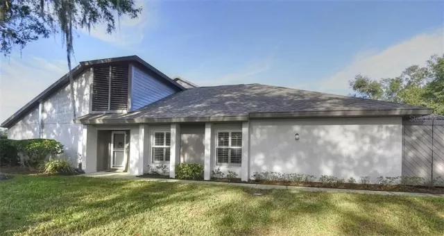 MLS: O5917142 Condo For Sale