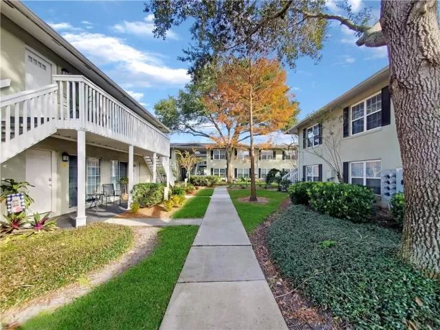 MLS: O5917798 Condo For Sale