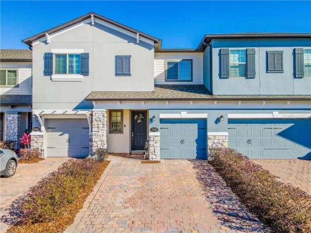 MLS: O5917813 Condo For Sale