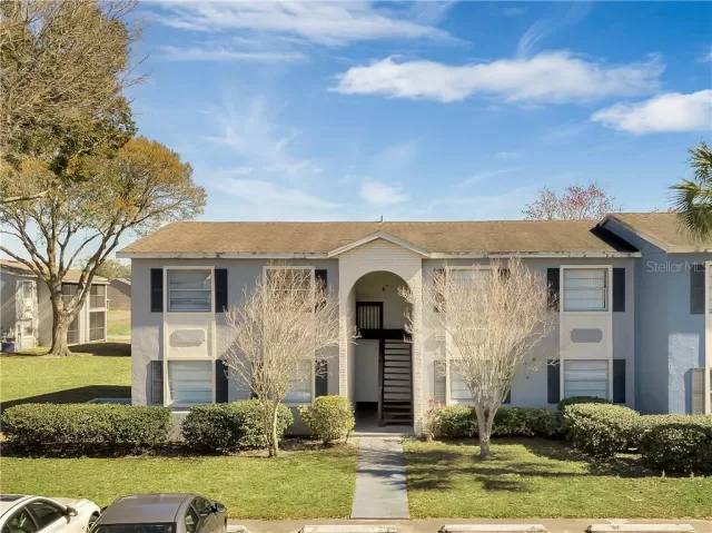 MLS: O5918111 Condo For Sale