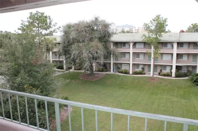 MLS: O5918187 Condo For Sale