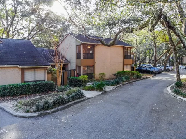 MLS: O5918942 Condo For Sale