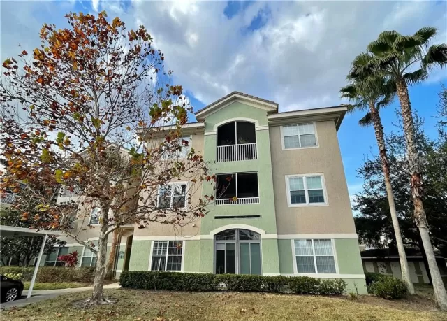 MLS: O5918989 Condo For Sale