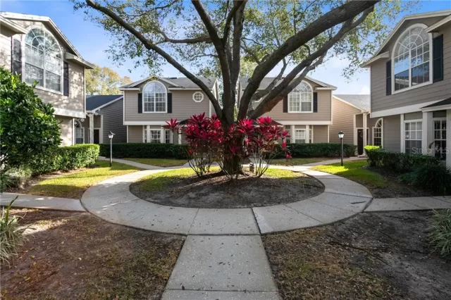 MLS: O5919266 Condo For Sale