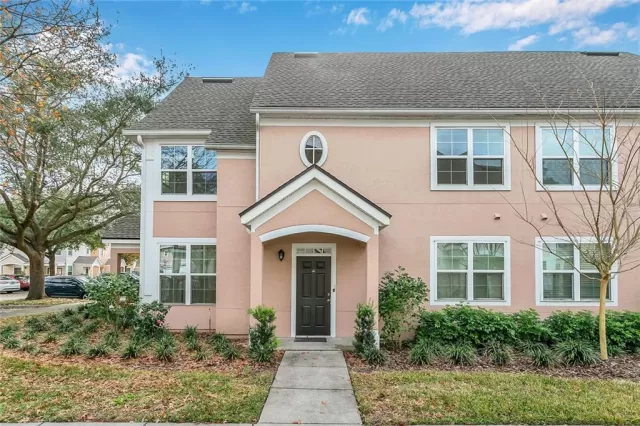 MLS: O5919403 Condo For Sale