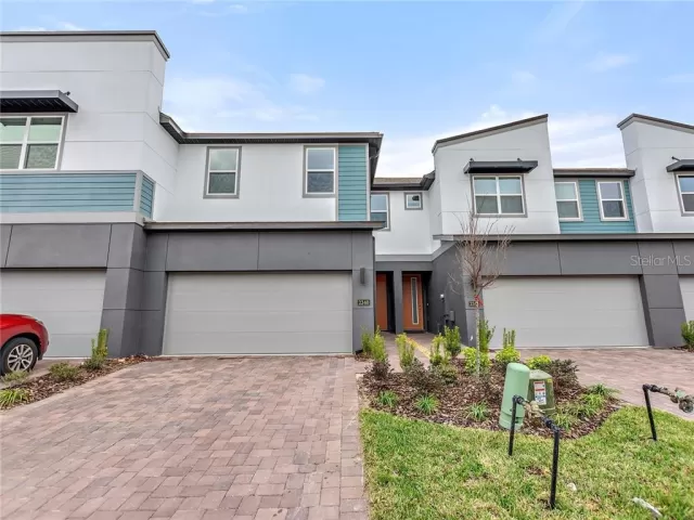 MLS: O5919568 Condo For Sale