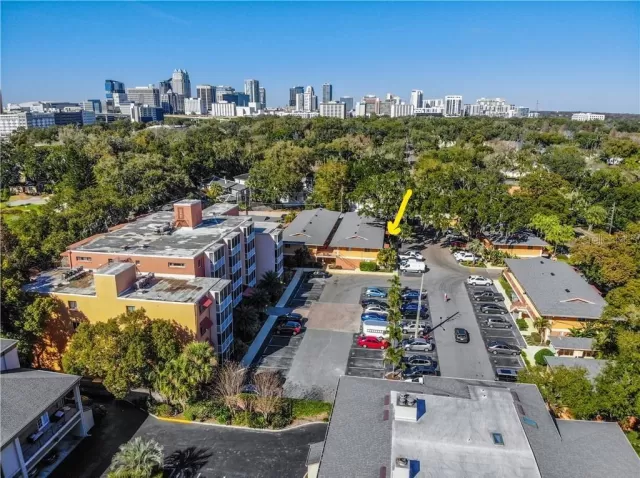 MLS: O5919751 Condo For Sale