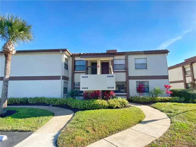 MLS: O5920135 Condo For Sale