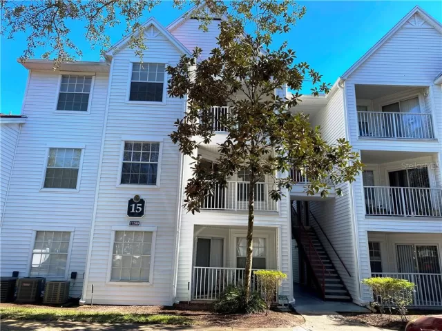 MLS: O5920286 Condo For Sale