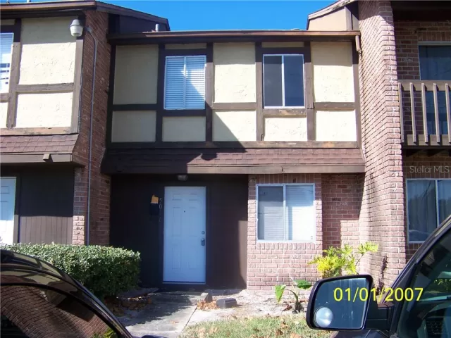 MLS: O5921040 Condo For Sale