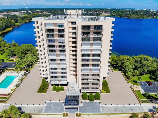 MLS: O5921073 Condo For Sale