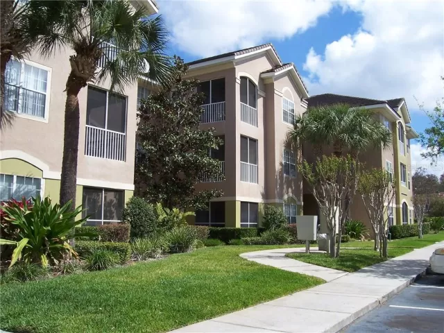 MLS: O5921079 Condo For Sale