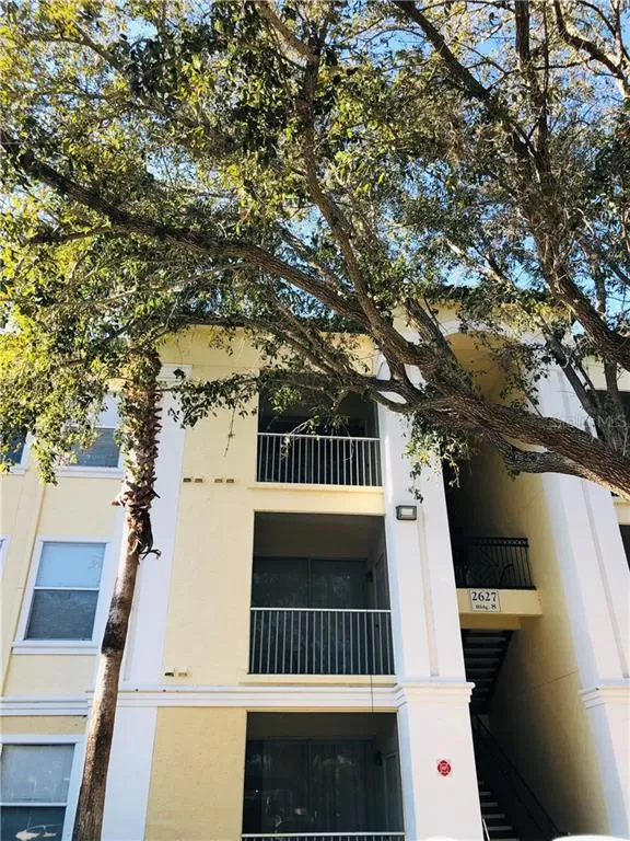 MLS: O5921744 Condo For Sale