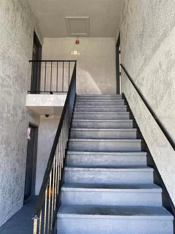 MLS: O5922313 Condo For Sale