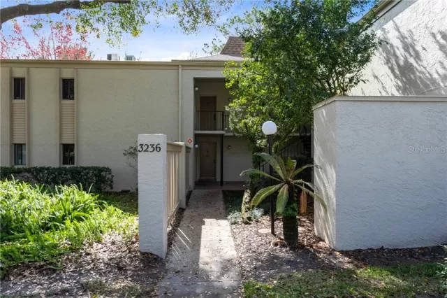 MLS: O5923844 Condo For Sale