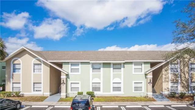 MLS: O5924160 Condo For Sale