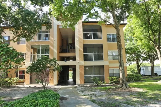 MLS: O5924349 Condo For Sale
