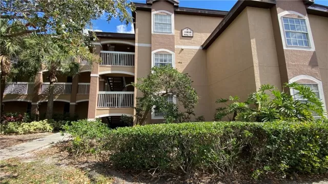 MLS: O5924633 Condo For Sale