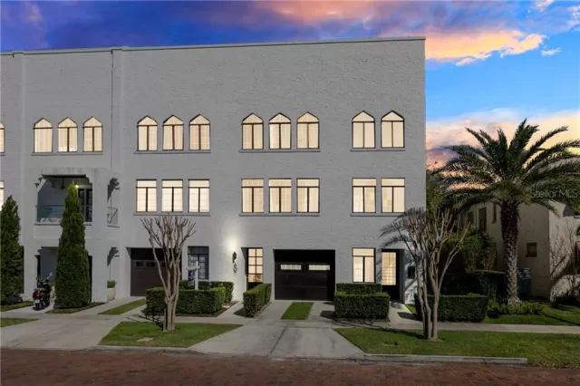 MLS: O5925948 Condo For Sale