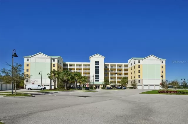 MLS: O5926075 Condo For Sale