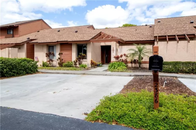 MLS: O5926118 Condo For Sale