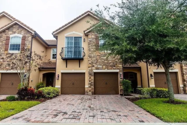 MLS: O5926141 Condo For Sale