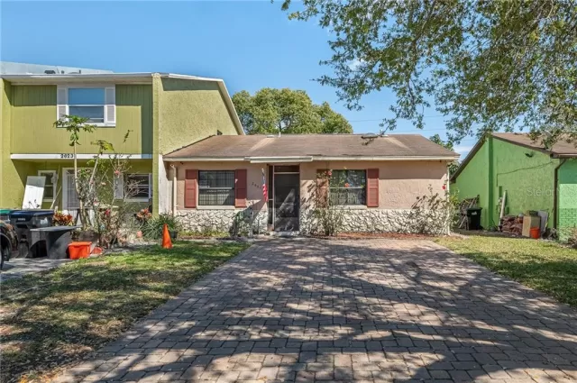 MLS: O5926842 Condo For Sale