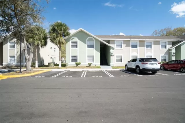 MLS: O5926957 Condo For Sale