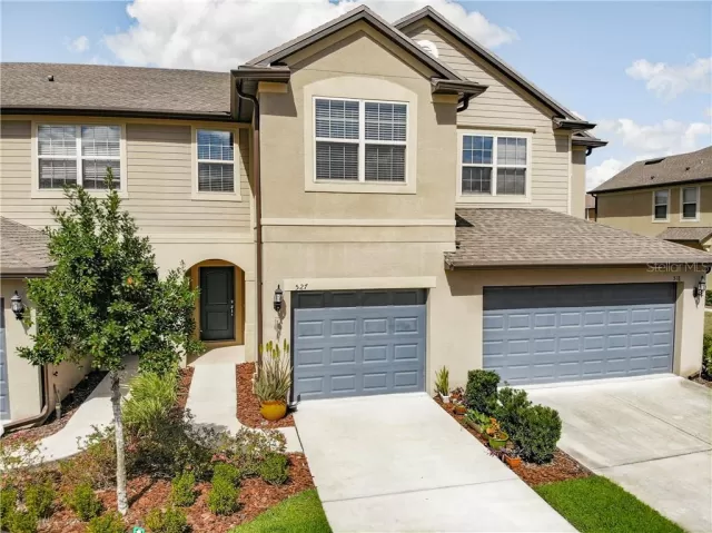 MLS: O5927024 Condo For Sale