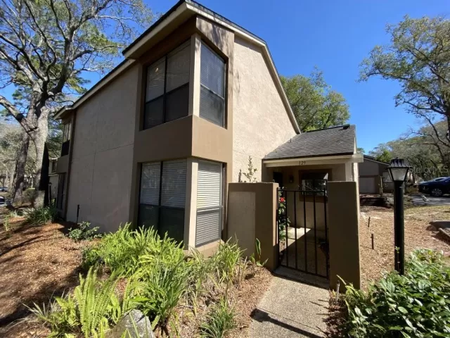 MLS: O5927037 Condo For Sale