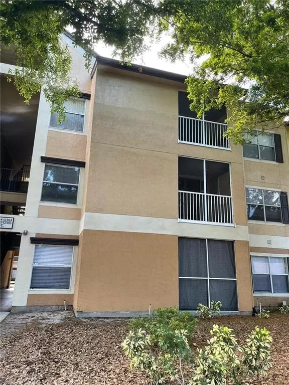 MLS: O5927059 Condo For Sale