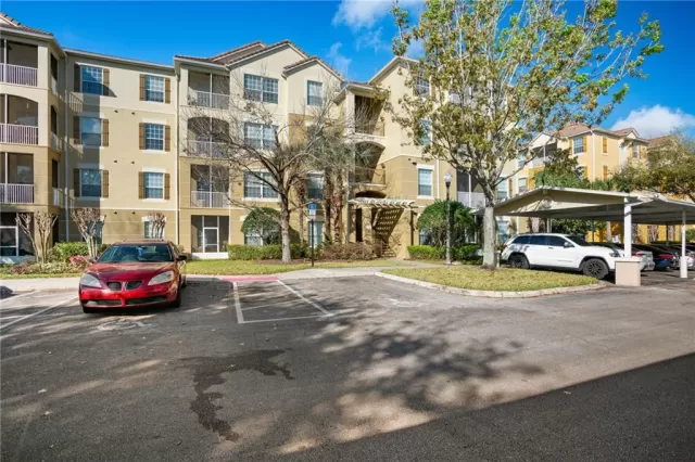 MLS: O5927174 Condo For Sale