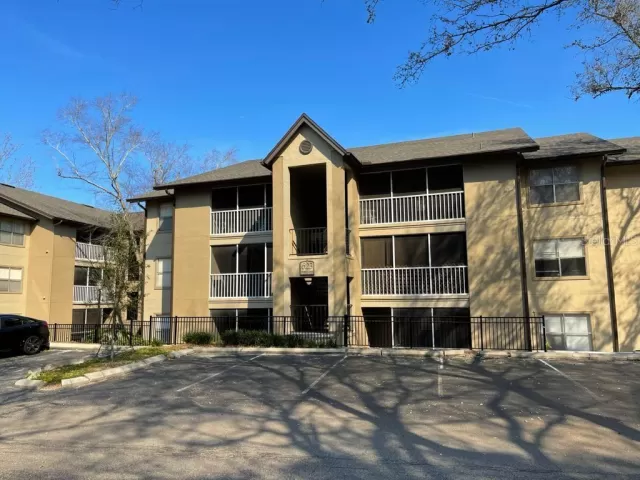 MLS: O5927675 Condo For Sale