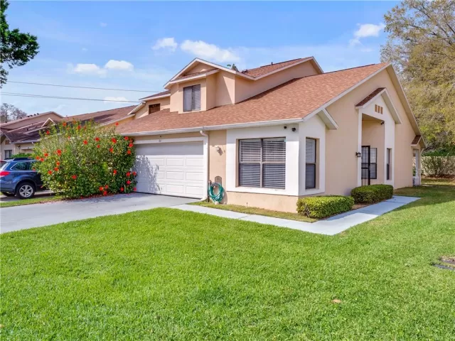 MLS: O5928098 Condo For Sale