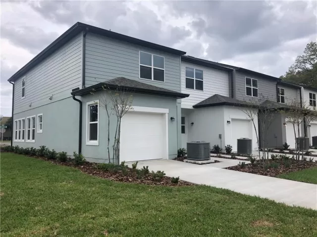 MLS: O5928334 Condo For Sale